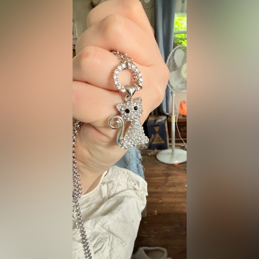 😺 Genuine Crystal Silver Tone Kitty Cat Pendant Necklace by Cookie Lee - Picture 8 of 11